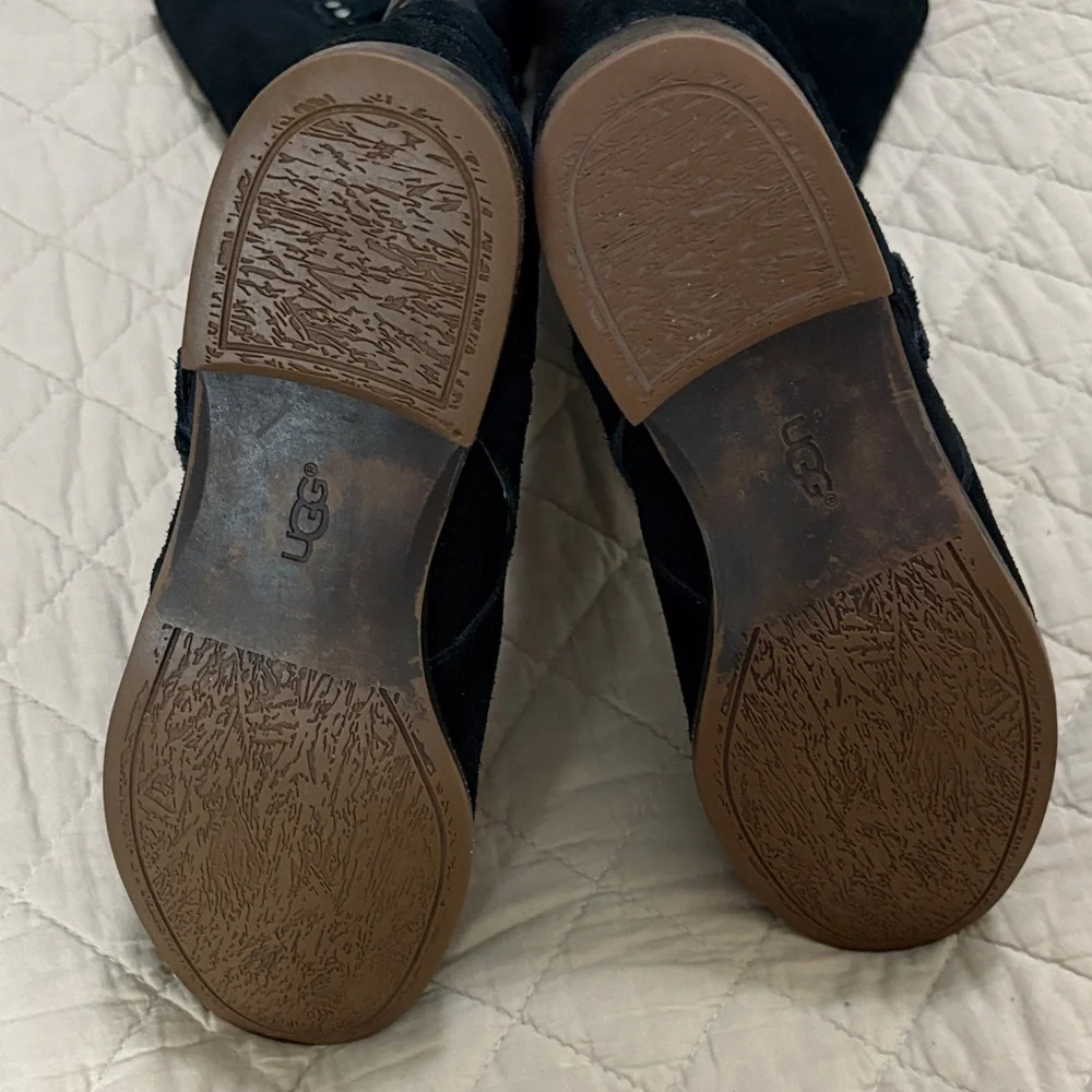 UGG Black Cydnee Suede & Leather Boots w/Sheepskin Lining. Sz 9. Great condition - Picture 7 of 11